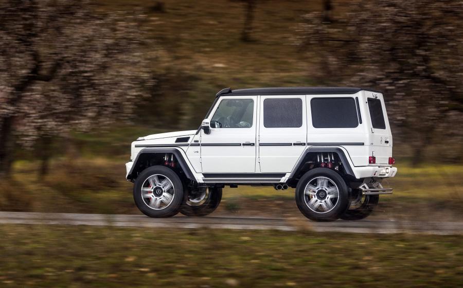  Mercedes-Benz G500 4x4&sup2; Concept 2015 года  (фото 26 из 36)